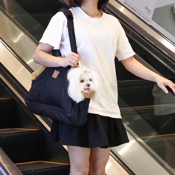 Pet Care Small Dog Purse Winter Tote Bag with Secure Harness Clip Travel Handbag for Puppies Ideal for Shopping Hiking and Walking Durable Pet Accessories