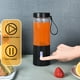 thumbnail image 5 of Exprimidor eléctrico de 530ml, mezclador de batidos de frutas de mano, utensilios de cocina (negro) Hugtrwg Libre de BPA, 5 of 6