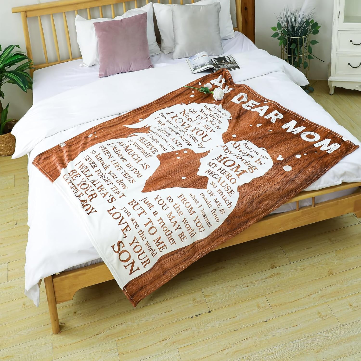 Mothers Day Birthday Gifts for Mom from Son Stocking Stuffers I Love You Gifts for Mom Best Mom Ever Gift Ideas to My Mom Blanket Christmas Valentines Present Bed Throw Blanket