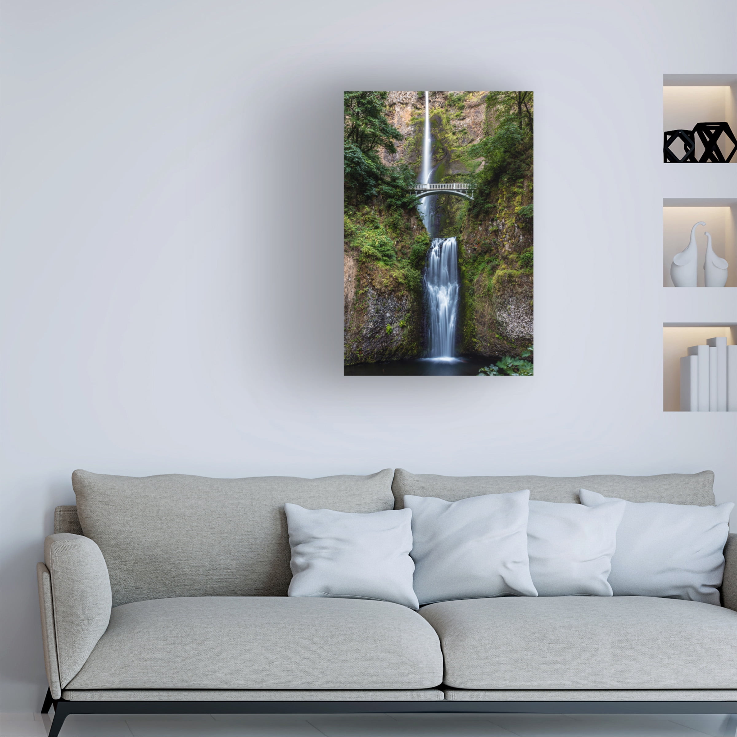 Trademark Fine Art Pierre Leclerc Multnomah Falls Canvas Wall Art - 12x19
