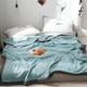thumbnail image 5 of Xihbxyly Edredón Refrescante de Verano, Manta de Hielo Suave y Transpirable, Manta Ligera y Cómoda para Dormir, Ideal para Quienes Duermen con Calor, Ideal para Usar En El Sofá Cama, Regalo Perfecto, 5 of 7