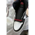 thumbnail image 3 of Air Jordan 1 retro High Og, 3 of 5