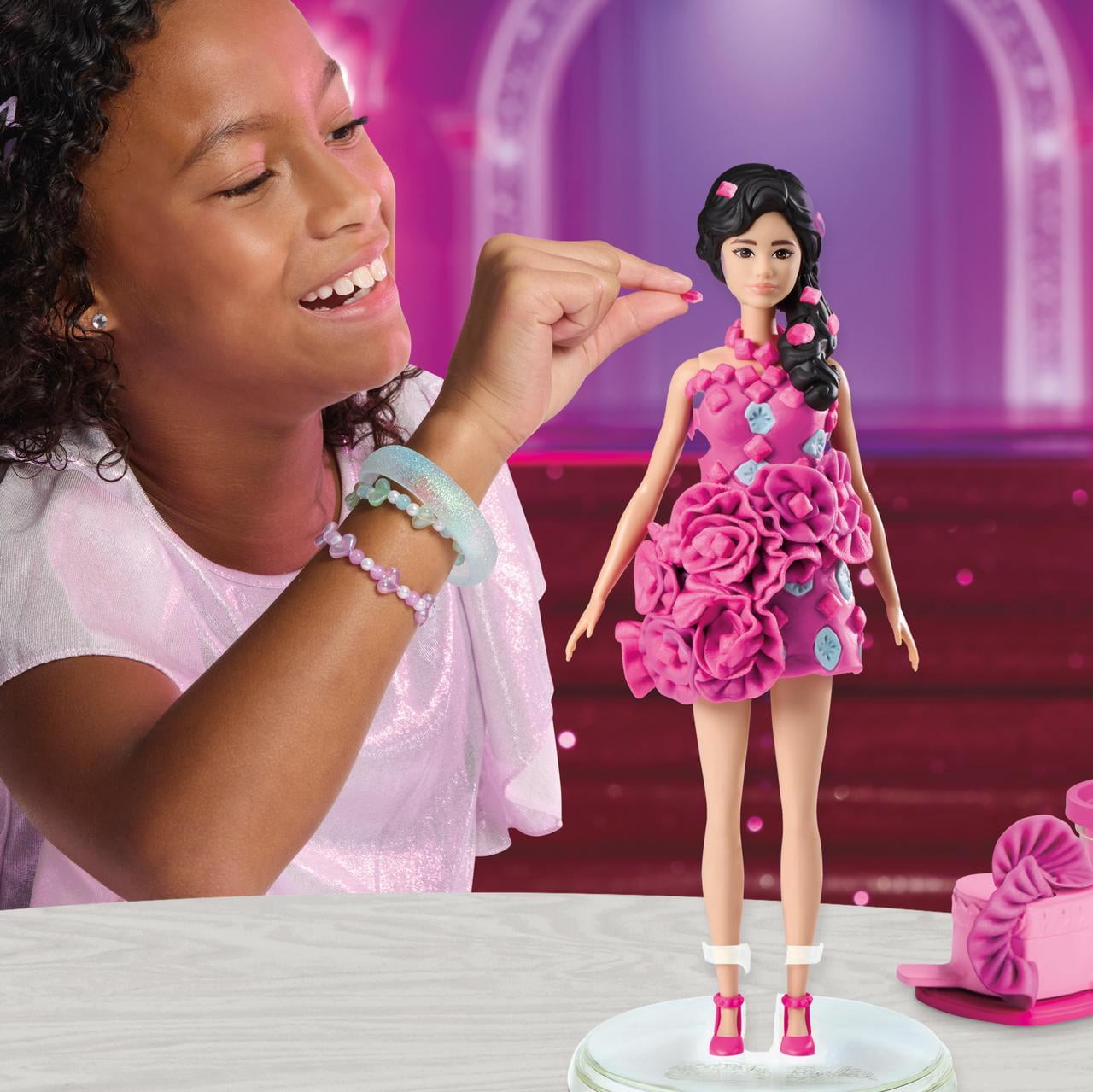Play-Doh Beach Gems and Ribbons Glam, Make Designer Dolls Clothes, Toys for Kids 5 and up