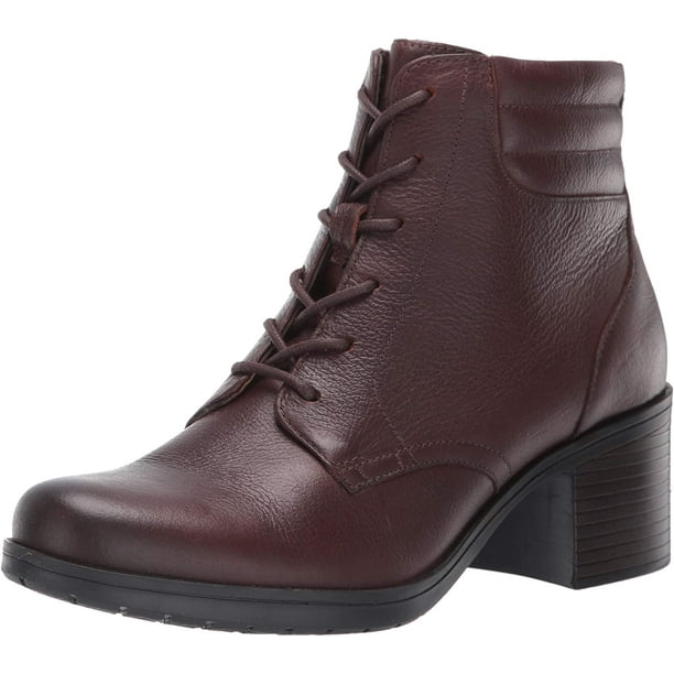 hollis jasmine bootie clarks