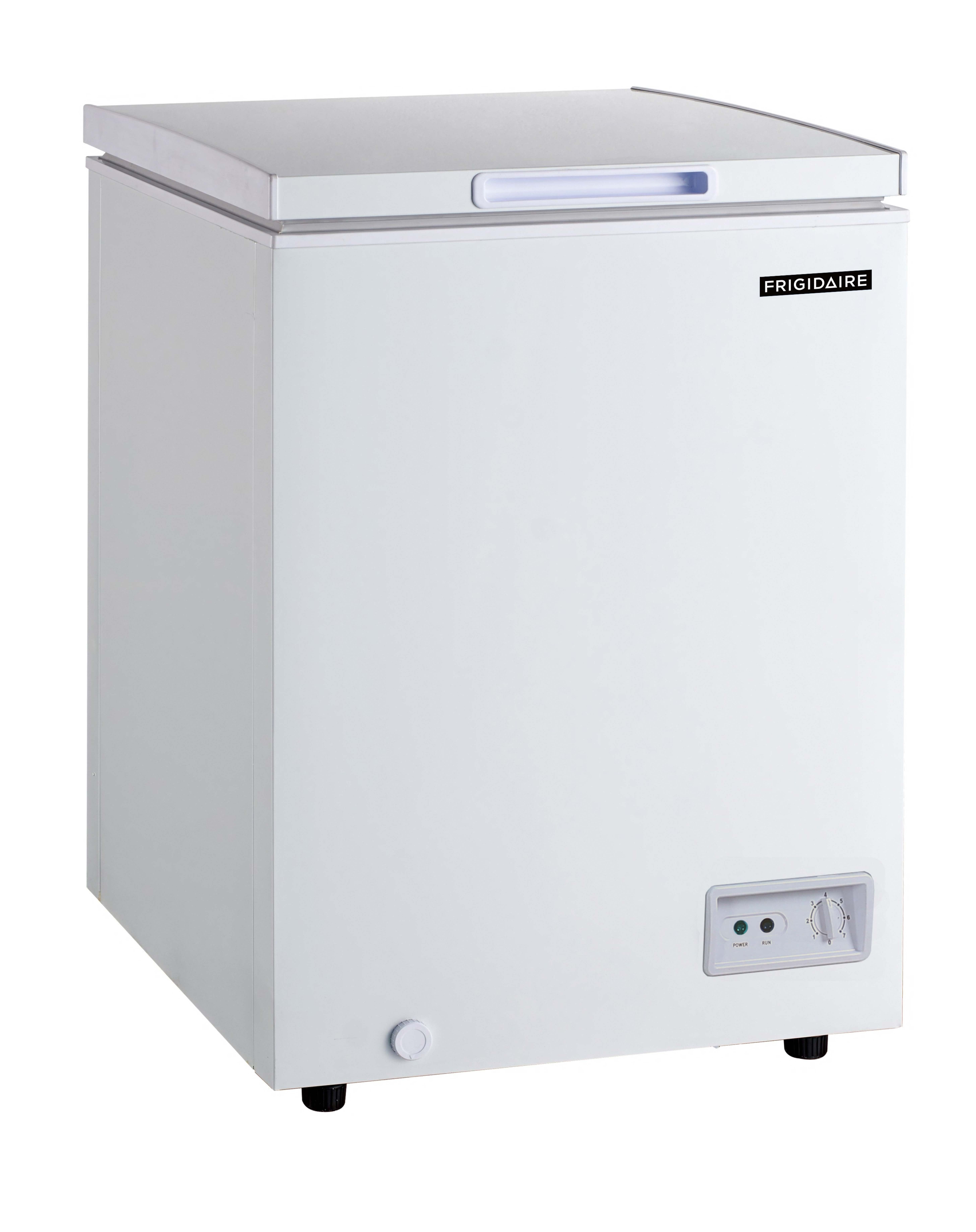 Frigidaire 3.5 Cu. ft. Garage Ready Chest Freezer, White EFRF3003