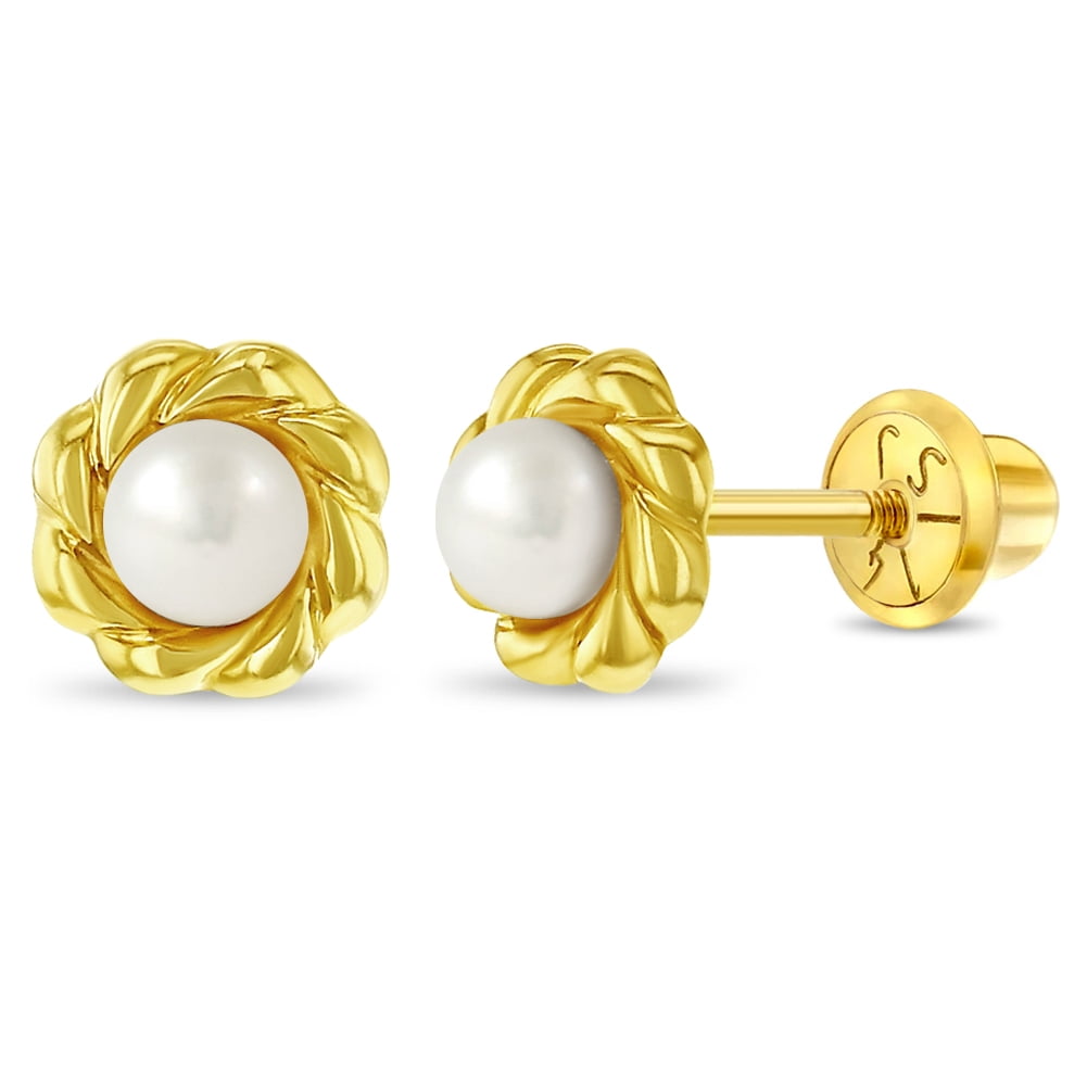 Gold earrings under 2000 deals