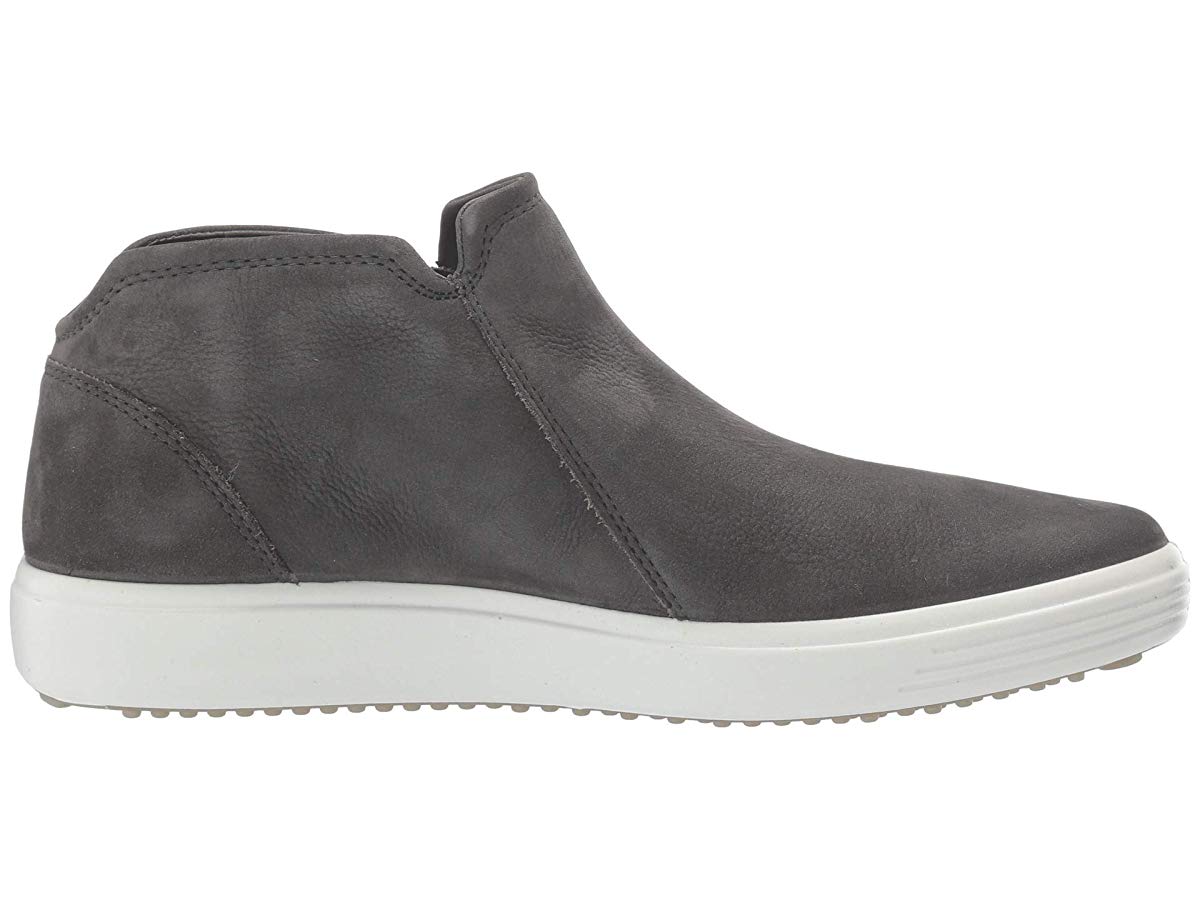 ecco low cut zip bootie