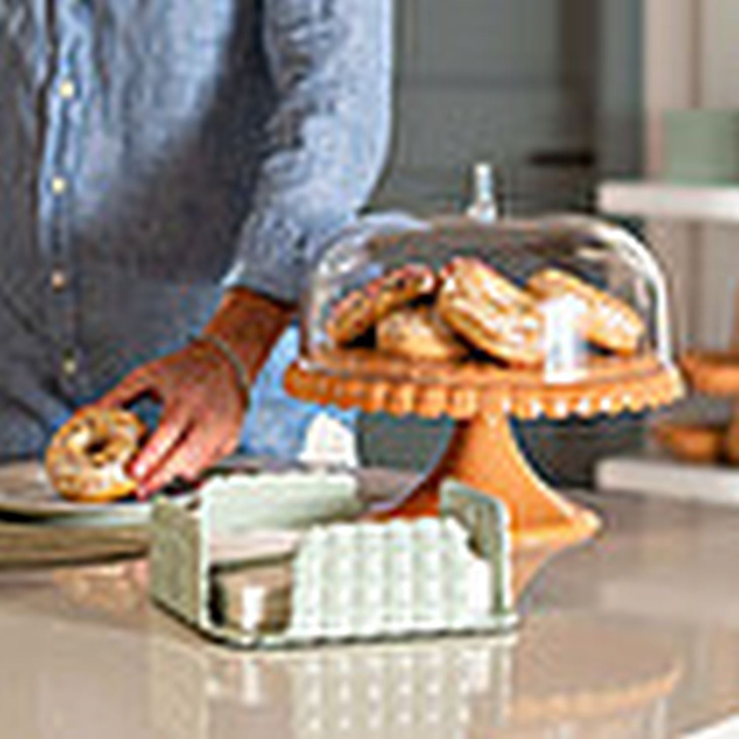 Boîte De Transport à Gâteau Guzzini Chef Line - Diamètre 33 Cm, Hauteur 17 Cm, Blanc, Lavable Au Lave-vaisselle - 2