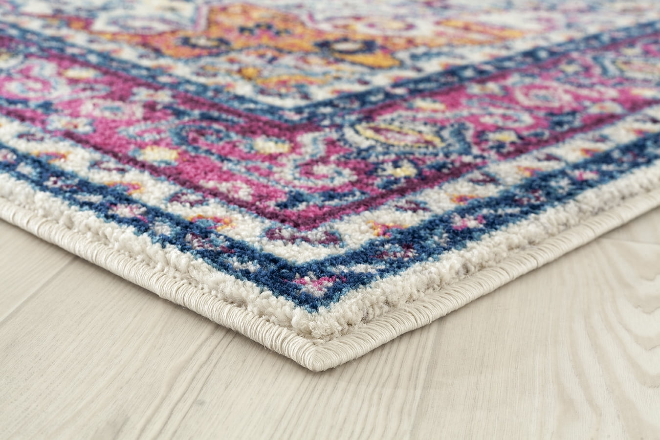 United Weavers Caledonia Sia Farmhouse Medallion Area Rug, Magenta, 9'10" X 13'2"