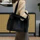 thumbnail image 5 of Bolso de hombro Hugo Bolso de mano negro, 5 of 9