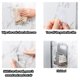 thumbnail image 2 of Cesto plegable para ropa sucia, tamaño grande en gris, ideal para organizar prendas y artículos diarios, fabricado en resistente material PP, incluye gancho adhesivo., 2 of 6