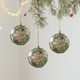 thumbnail image 4 of xihome Adorno navideño de bola verde brillante de 3,14 pulgadas con acabado perlado y baño de polvo dorado, pintado a mano. Decoracin para rbol., 4 of 6