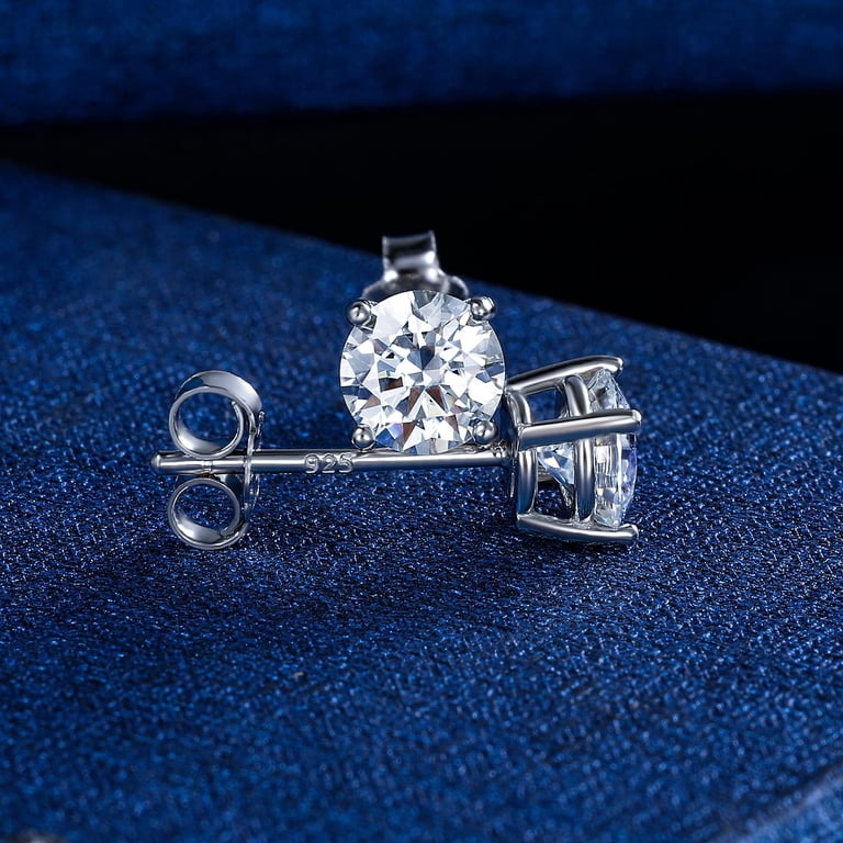S925 Moissanite Clover Stud Earrings, Sterling Silver Elegant Silver Moissanites (S925) Stud Earrings main image 1