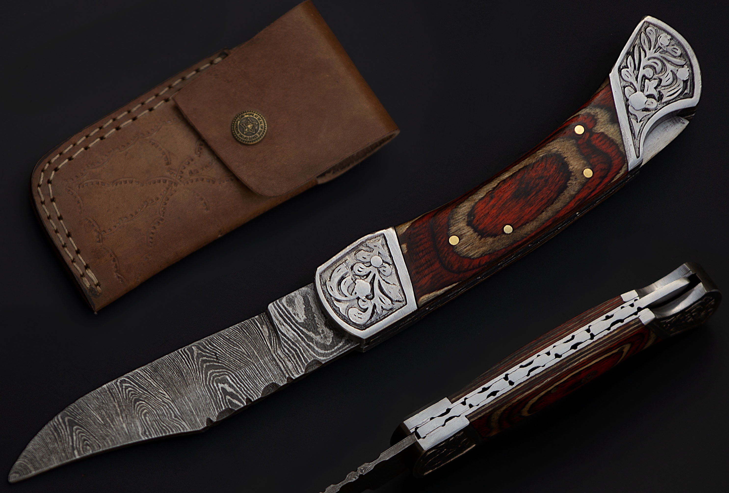 Damascus steel blade back lock folding knife with Leather sheath Reddish brown scale