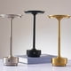 thumbnail image 1 of Lámpara De Mesa LED Recargable, 3 Temperaturas De Color Lámparas De Mesa Inalámbricas Diseño Minimalista De Hierro Para Restaurante, 1 of 7