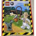 thumbnail image 2 of LEGO Monde Jurassique : Minifigurine Robert Muldoon avec Entraînement de Raptor, 2 of 5