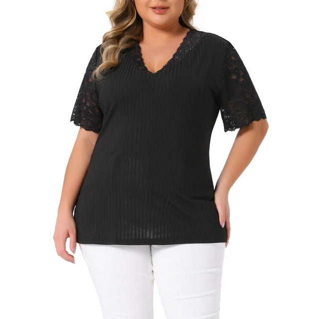 Blusa de verano elegante de punto acanalado con encaje de manga corta y cuello en V para mujeres de tallas grandes GRACE & GRANDEUR 4X negra