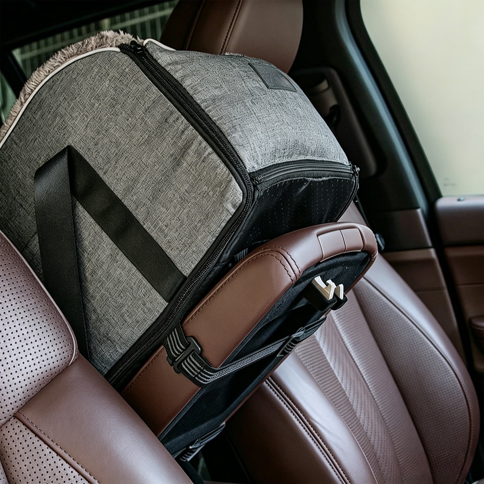 onlyliua Portable Pet Car Seat For Cats And Small Dogs Detachable Center Console Carrier Padded Cushion Safety Strap Carry Handle Breathable Mesh Removable Washable Liner Secure Travel Car Seat For