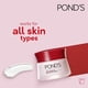 thumbnail image 5 of Crema de Día Pond's Age Miracle Arrugas SPF 18, 5 of 8