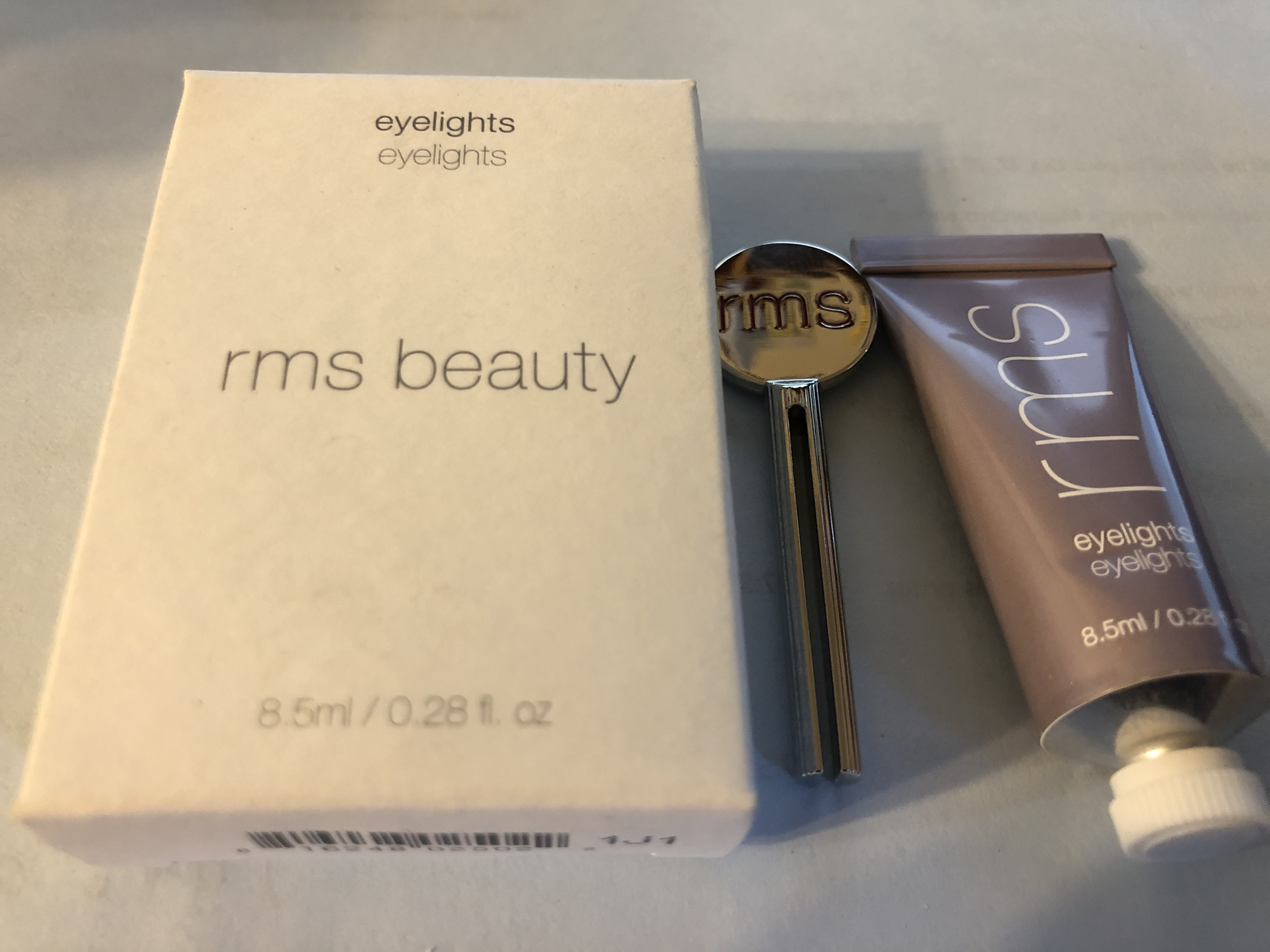 RMS Beauty Eyelight Cream Eyeshadow Longwearing CreaseProof Organic