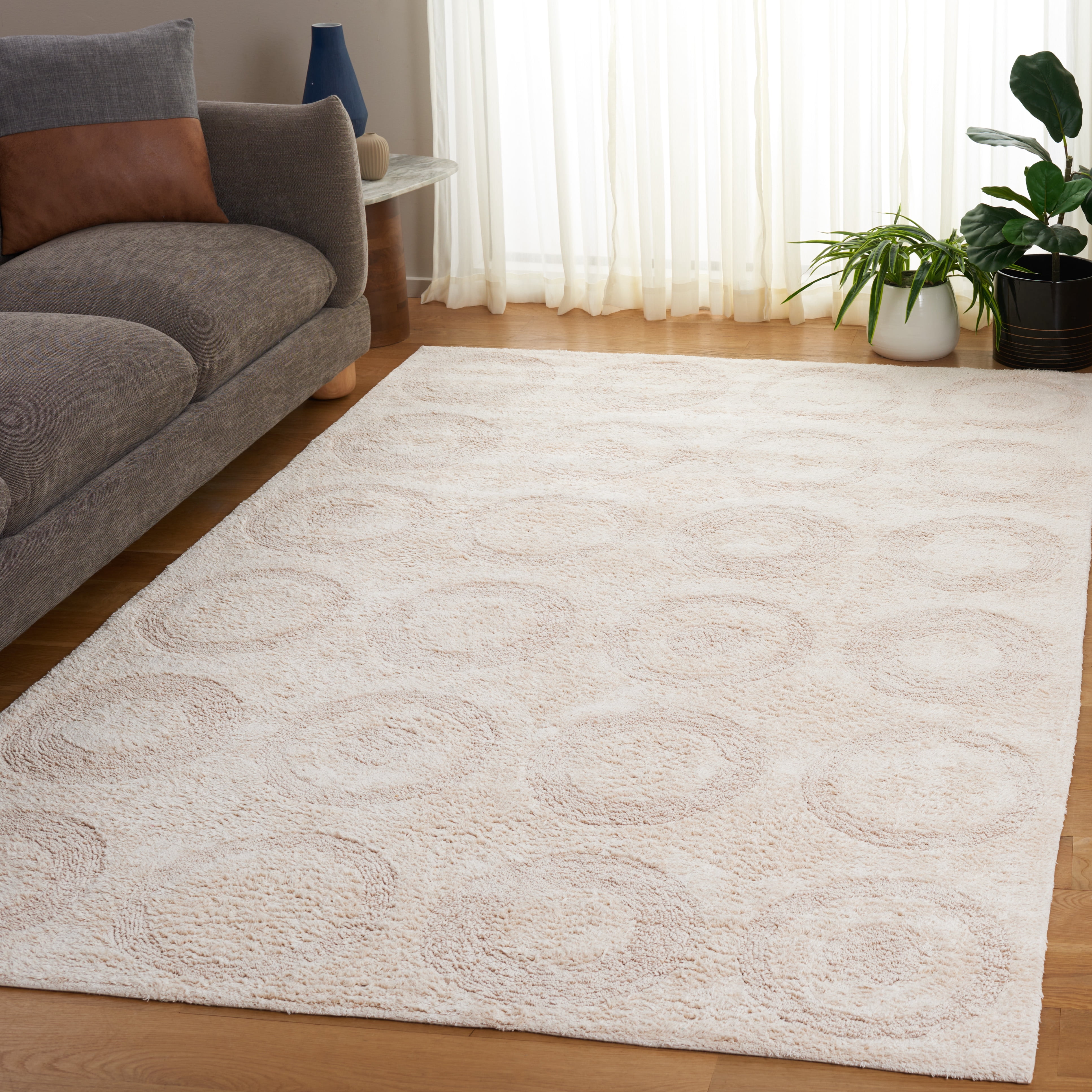 SAFAVIEH Easy Care Hemming Geometric Area Rug, Ivory, 5' x 8'