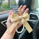 thumbnail image 4 of Fiudx Llavero con Cadena de Perlas, Elegante Diseño de Lazo y Cadena, Extensor Versátil para Correa de Bolso, Accesorio Moderno para Bolso, Regalo Elegante para Mujer, Tamaño Compacto, Fácil de Poner, 4 of 4
