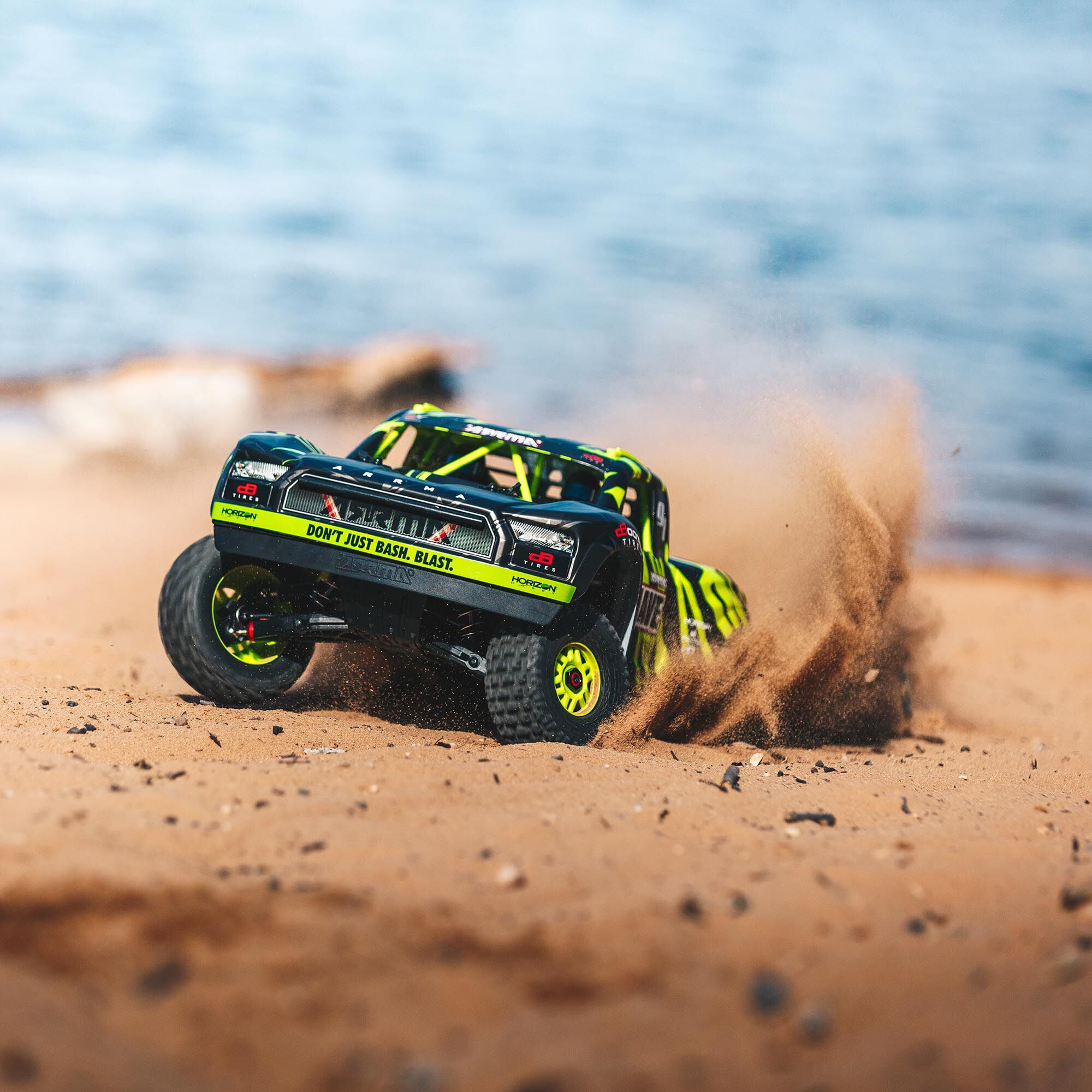 Arrma Rc Truck 1 7 Mojave 6s V2 4 Wheel Drive Blx Desert Truck With Spektrum Firma Ready To Run Green Black Ara7604v2t1 Trucks Electric Rtr Other Walmart Com