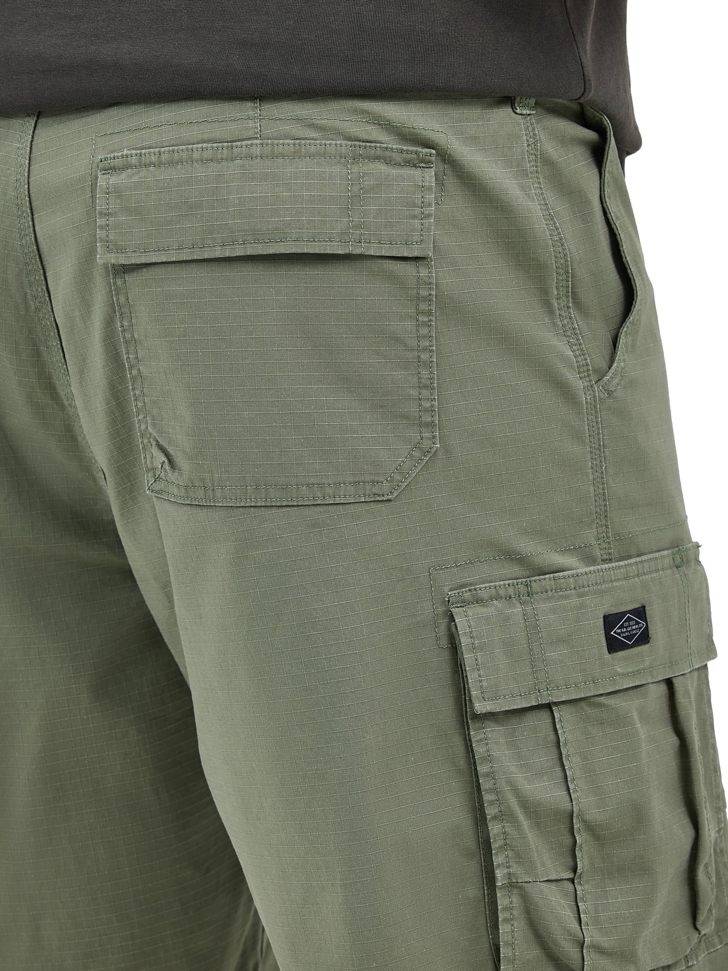 Lee® Men's Big and Tall Extreme Motion 11" Carolina Cargo Short