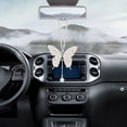 thumbnail image 4 of Colgante de mariposa de diamante para coche, colgante de metal para espejo retrovisor de coche, mariposa creativa para interior de coche, 4 of 5