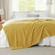 thumbnail image 2 of Manta Bedsure Honey Fleece para sofá, 230 x 230 cm, 2 of 7