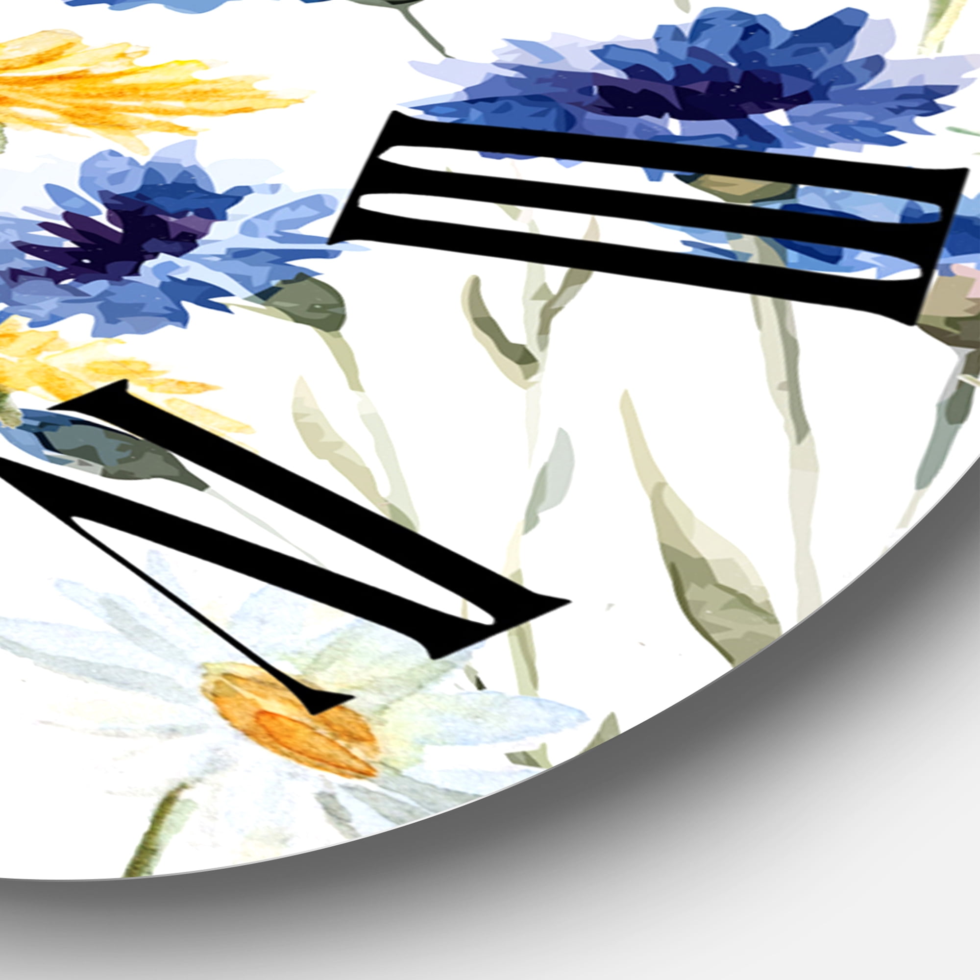 Designart 1 in Traditional Wall Clock
