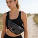 thumbnail image 1 of Bolsa bandolera de pecho de gran capacidad, mochila deportiva portátil para exteriores de cintura, bolso de bandolera informal versátil de varias capas, 1 of 7