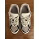 thumbnail image 4 of New Balance 2002R Shoes Men Size 9 White Blue Running Sneakers Casual Athletic, 4 of 6