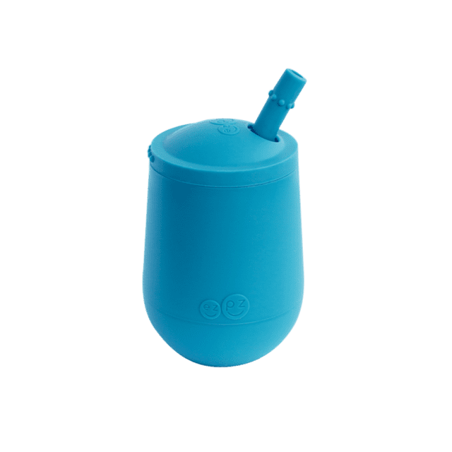 Mini vaso entrenador con popote EZPZ Azul