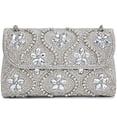thumbnail image 1 of Bolso de noche BBTT.ful con correa de cadena de flores y diamantes de imitación plateados, 1 of 6