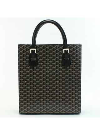 1,000 Goyard Bag Stock Photos, High-Res Pictures, and Images
