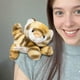 thumbnail image 1 of pstuiky Muñecos de peluche magnéticos para el hombro, adorables animales de peluche que se adhieren a tu hombro. Juguete compañero ideal para niños y adultos., 1 of 7