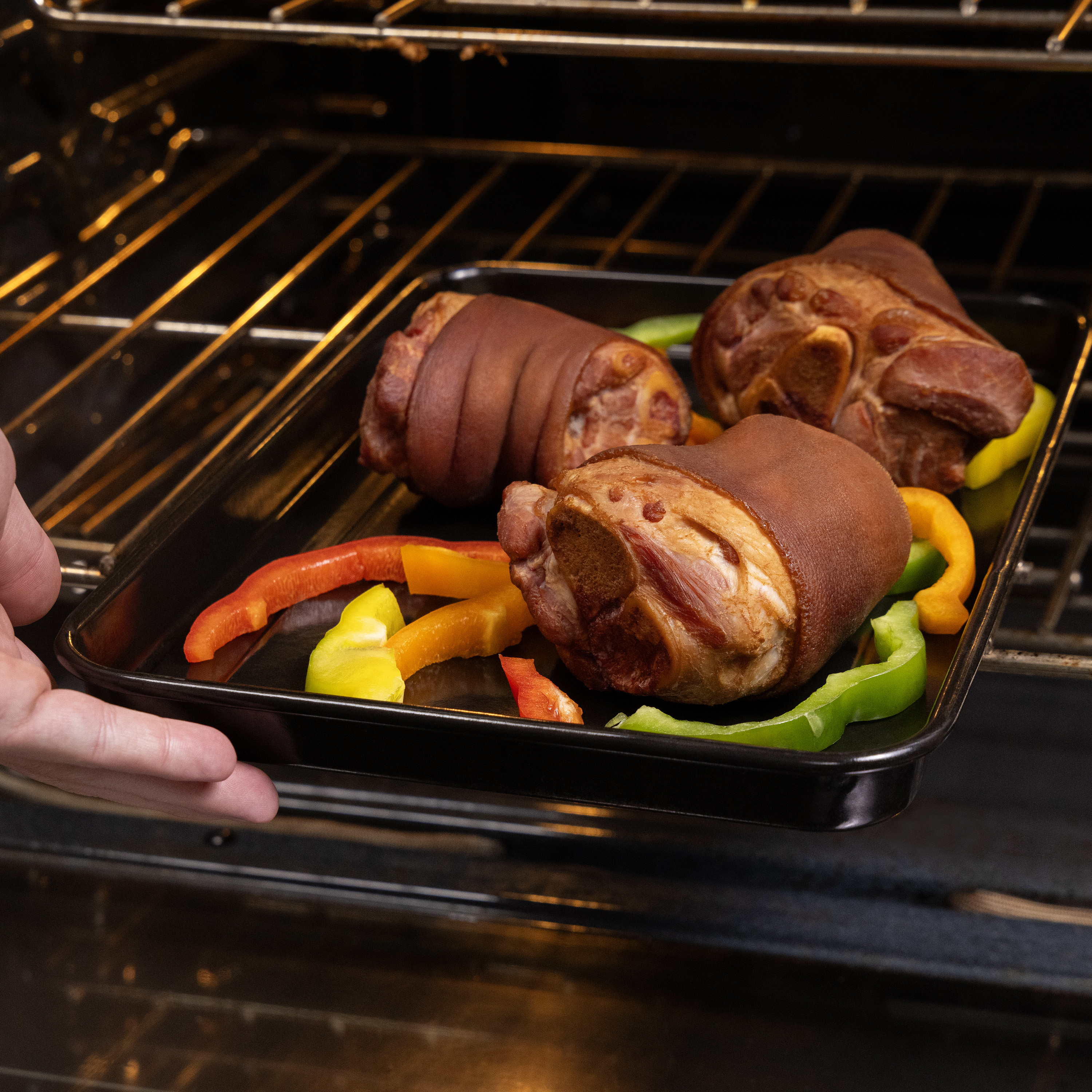 A & R Packing Co Inc. Tray, Smoked, Smoked Pork Hocks, 1.7-2.75lbs Serving Size 3oz, Protein Per Serving 14g - image 3 of 9
