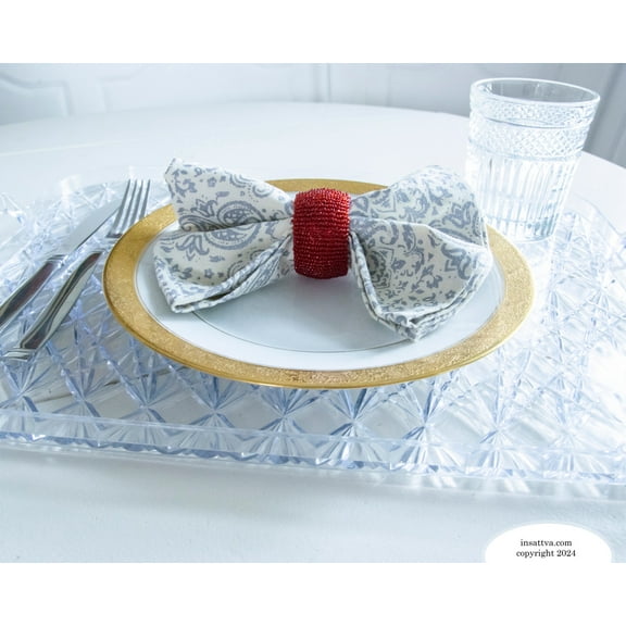 Rangeene Handmade Finely Beaded Napkin Rings for Dinners, Weddings, Banquets, and Special Occasions; Red; Set of 8