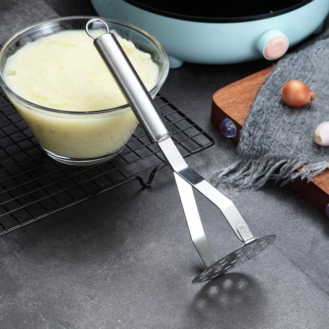 Triturador de patatas de acero inoxidable de metal resistente, triturador de patatas manual para utensilios, triturador de patatas de frutas y verduras Versátil, resistente al calor, apto para lavavajillas 23.5 * 8 cm brillar Electrónica