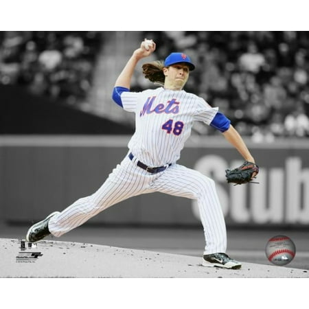 - Jacob deGrom 2016 Spotlight Action Photo Print