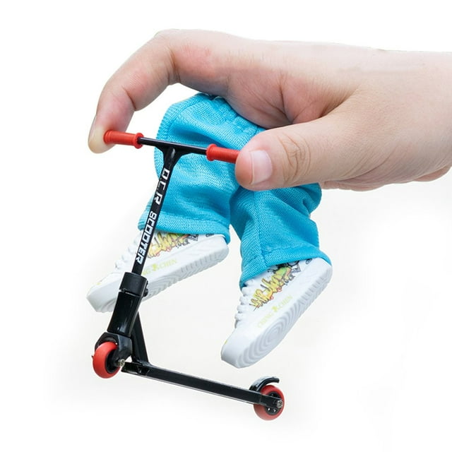 Finger Board Accessories Gift With Mini Scooters Durable Creative Alloy For Fingertip Movement Party Favors Skateboarder