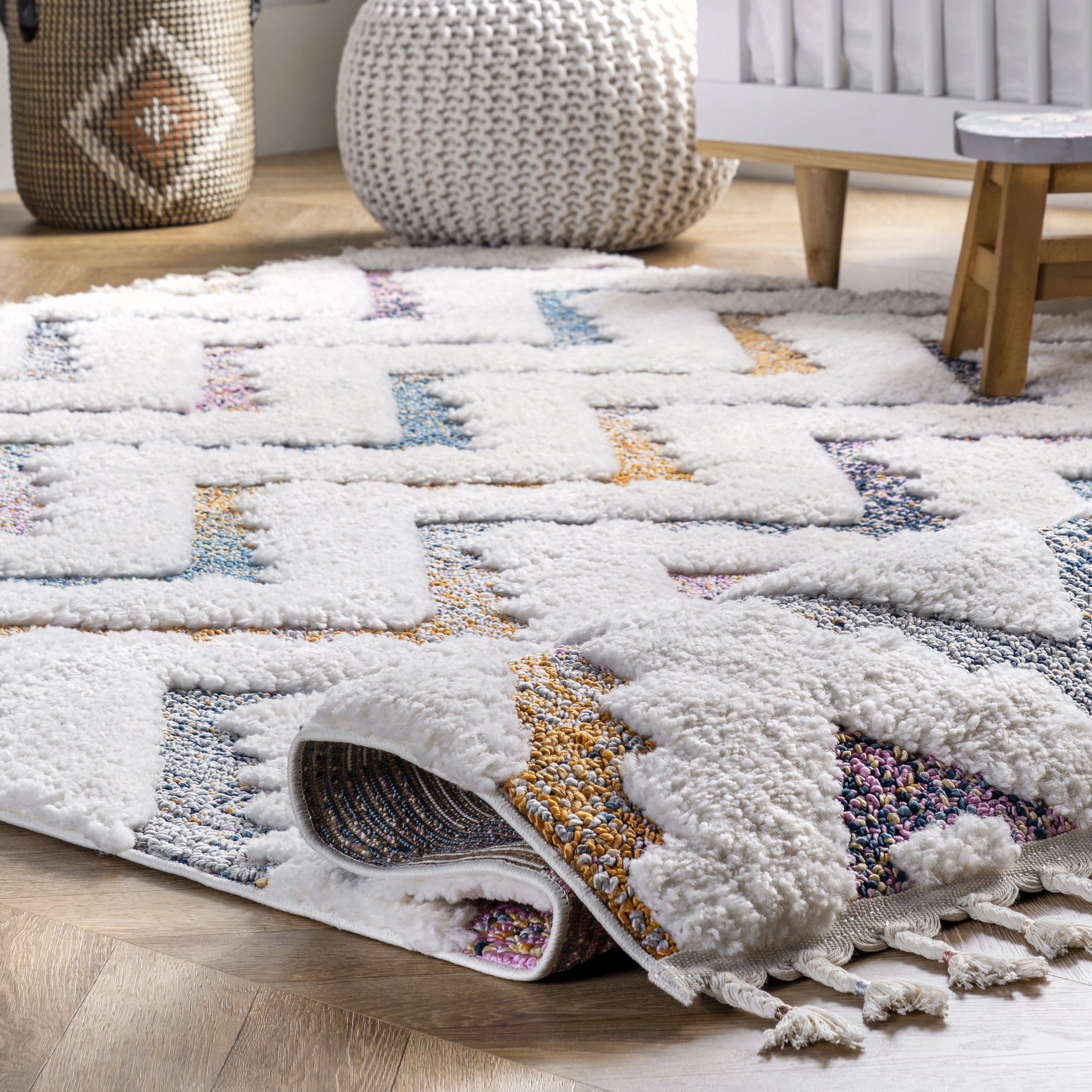 nuLOOM Rumi High-Low Chevron Kids Tassel Area Rug, 3' x 5', Ivory