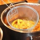 thumbnail image 5 of Cesta para freír de acero inoxidable, cesta redonda para freír alimentos, cesta para freír con asa, 5 of 5