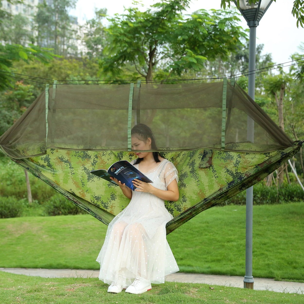 Camping Hammock, Portable Double Hammock with Net,600lbs Load 2 Persons Hammock w/Mosquito Net Outdoor Hiking Camping Hommock Portable Nylon Swing Hanging Bed w/ Strap Hook Carry Bag