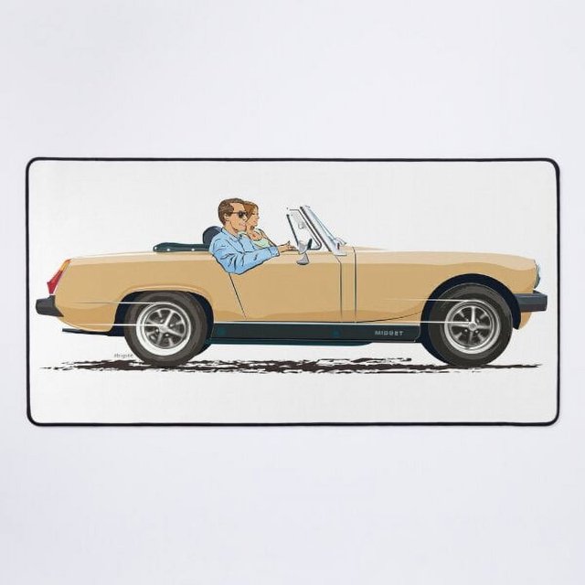 Un NUEVO Midget 1500 de color Sandglow con protectores de goma para escritorio