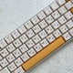 thumbnail image 1 of Teclado mecánico para juegos Teclado de 68 teclas (kit blanco + tecla de leche), 1 of 9