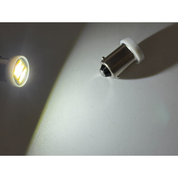 Rebaydo 2pcs 51 Miniature BA9S Base 8 to 9 Volt LED Bulb T3 1/4 (Color:White 6000K;)