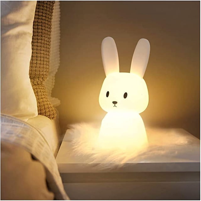 Luz nocturna con diversos cambios de luz. Haz clic para controlar la carga USB de la lámpara de noche para habitación infantil. Juguete de regalo. Luz nocturna de silicona para niños.