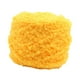 thumbnail image 4 of Hilo de terciopelo coral, hilo voluminoso para tejer a crochet y tejer, para gorros y bufandas de muñecas. Amarillo, 4 of 9